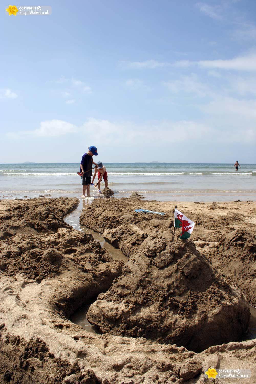 Whitesands Bay picture