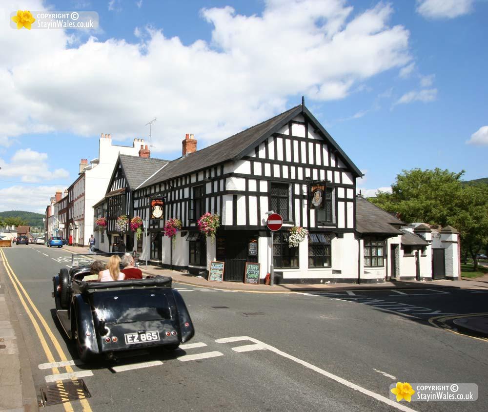 Queens Head Monmouth