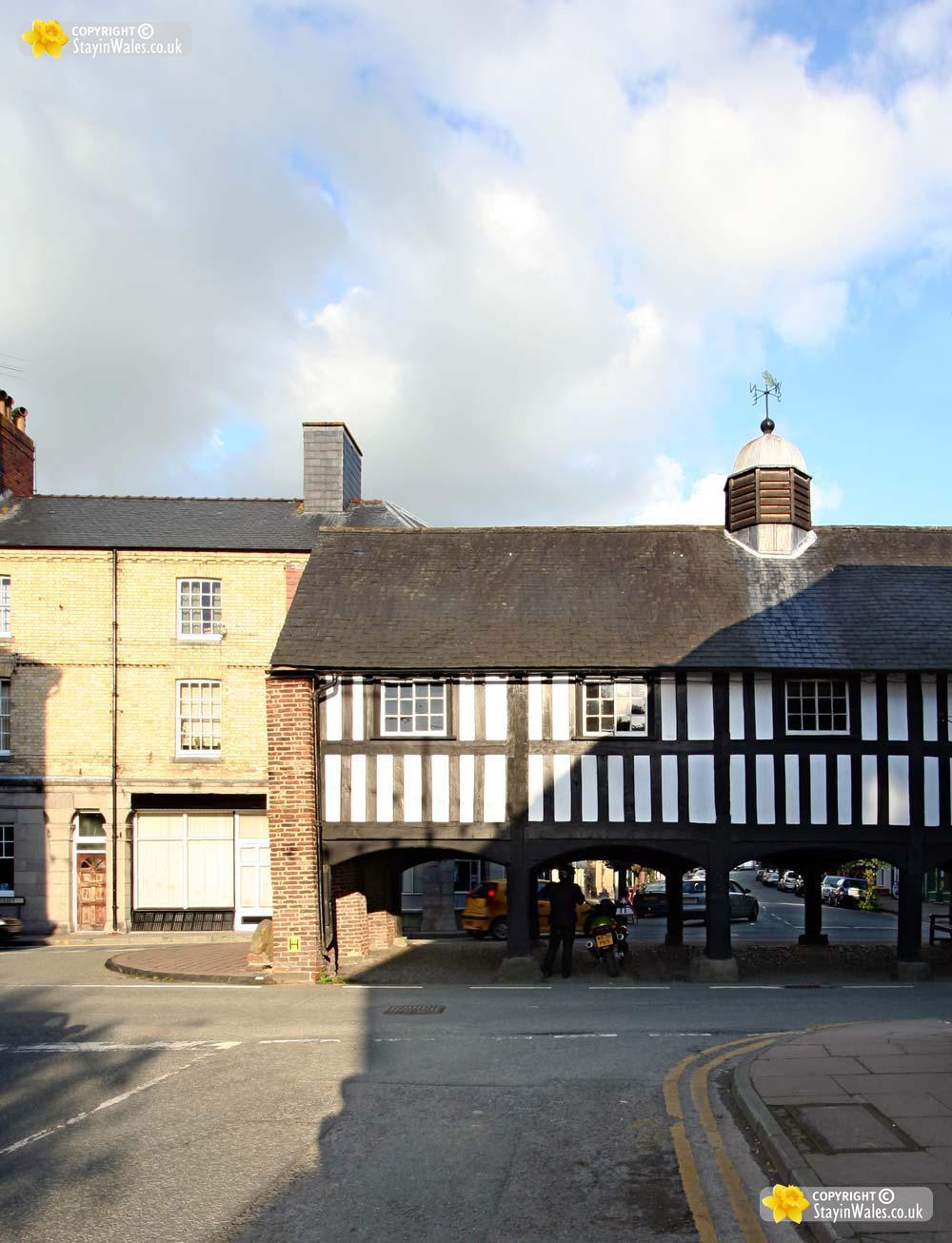Llanidloes picture