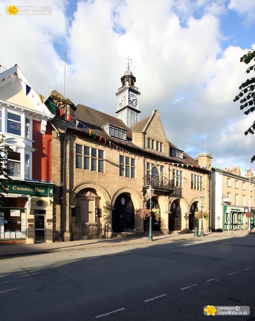 Llanidloes picture