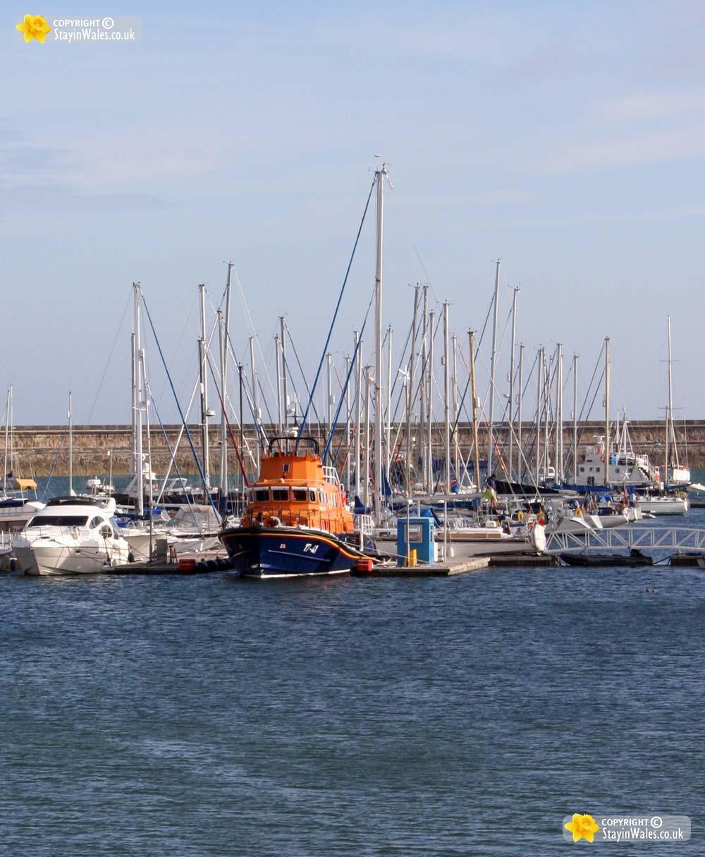 Holyhead picture