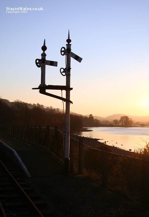 Narrow gauge railway signal