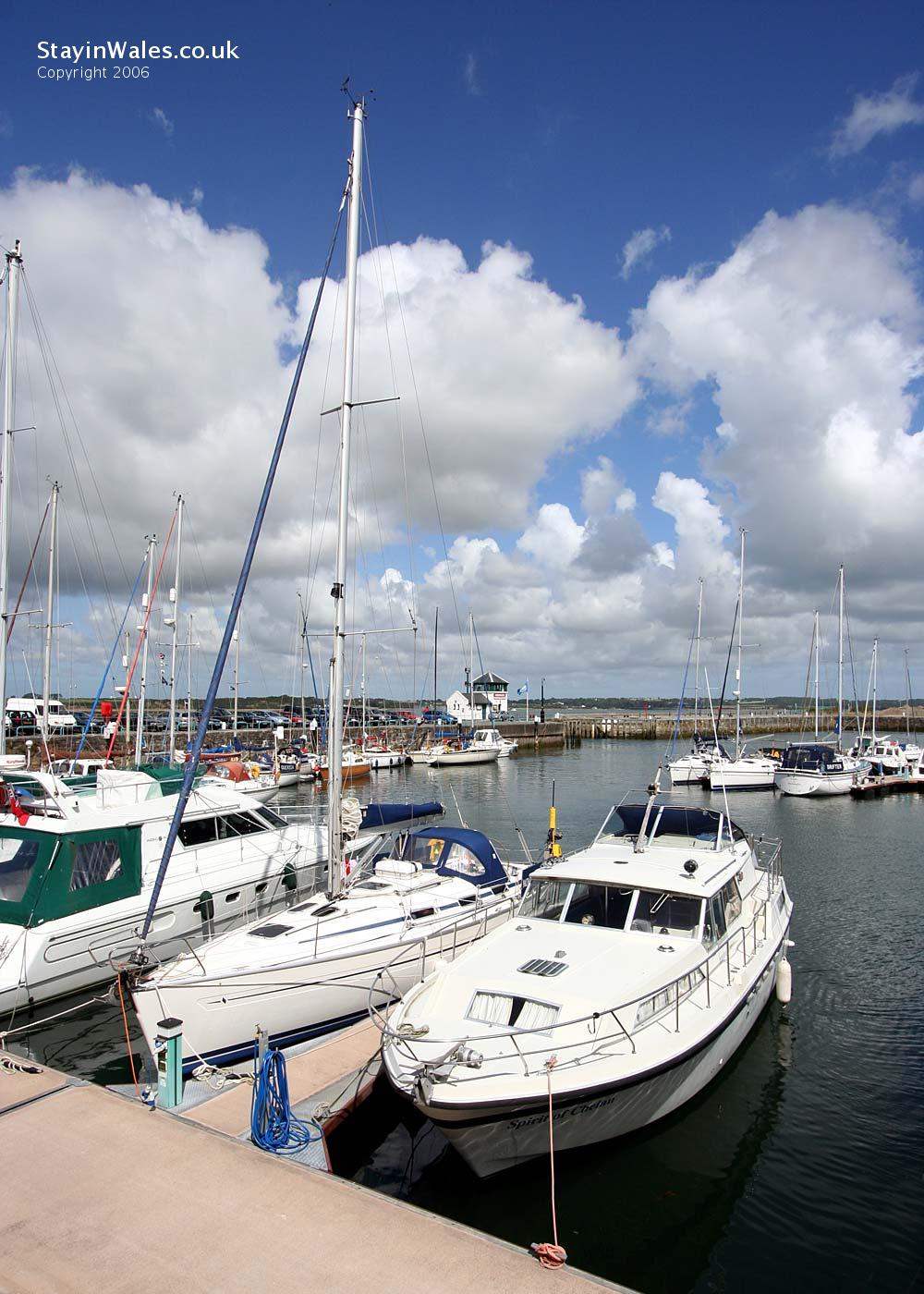 Caernarfon victoria dock