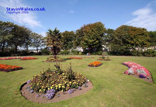 Llanelli Town Hall gardens
