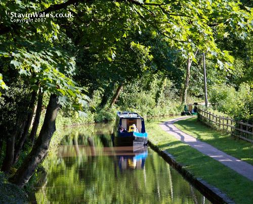 Canal at Llangynidr