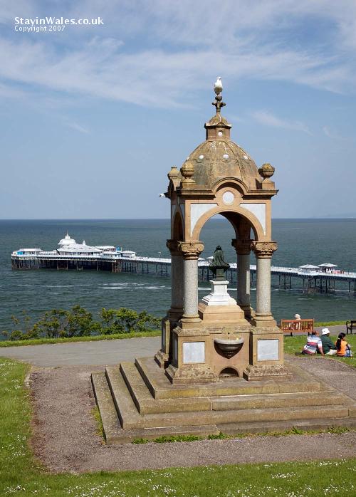 Victoria Fountain
