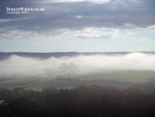 Mist near Cilmery