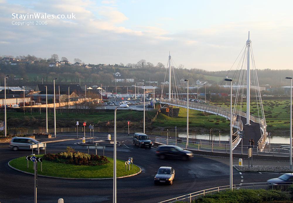 Carmarthen footbridge