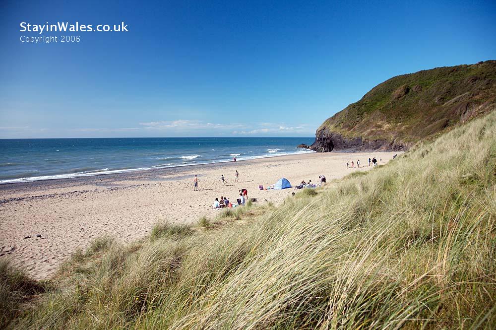 Penbryn Beach