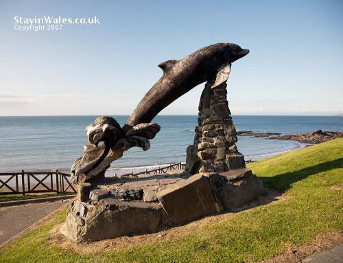 Dolphin sculpture Aberporth