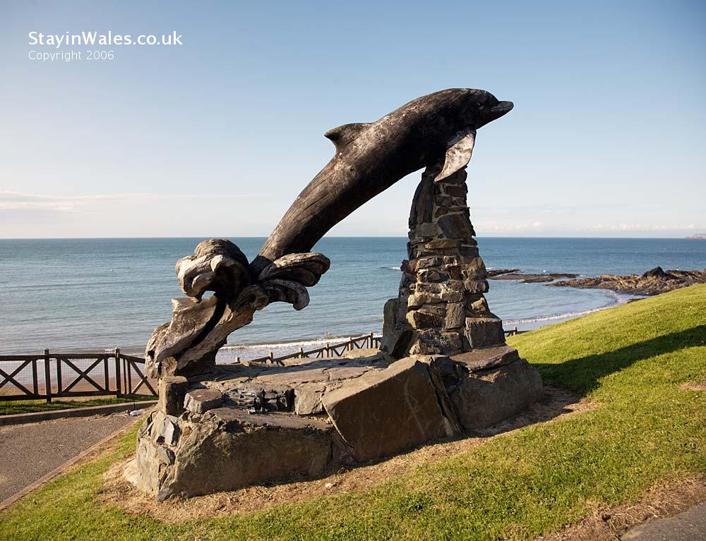 Dolphin sculpture Aberporth