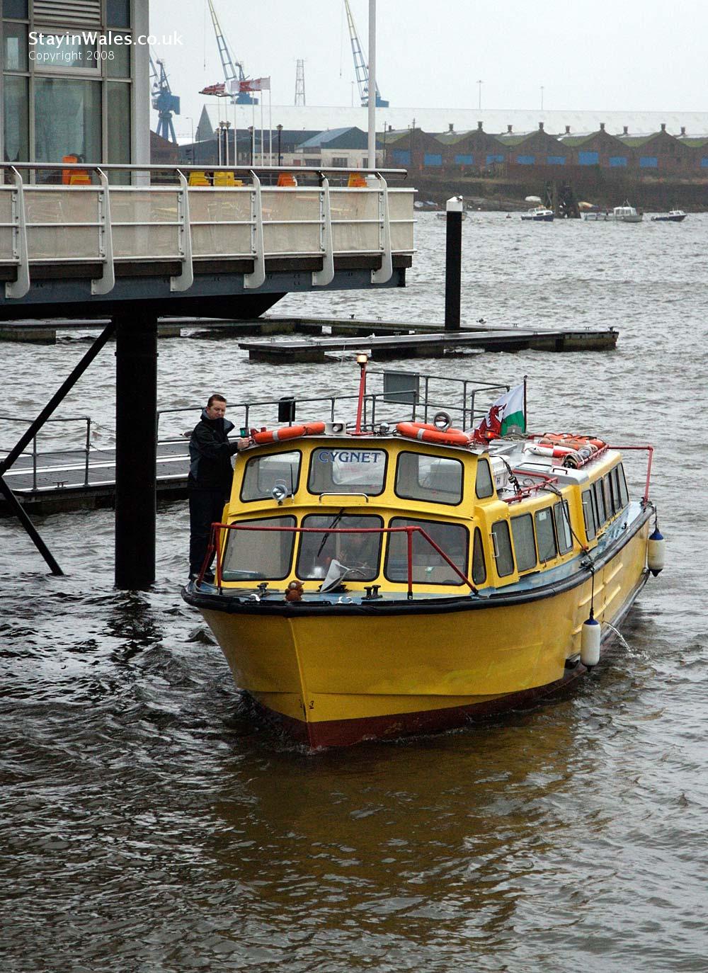 Cardiff Bay Waterbus at Mermaid Quay