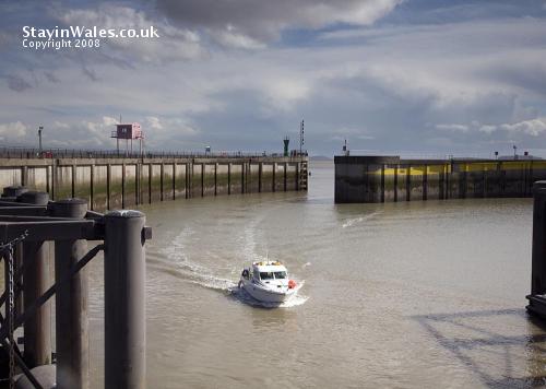 Fishing boat at Cardiff Barrage