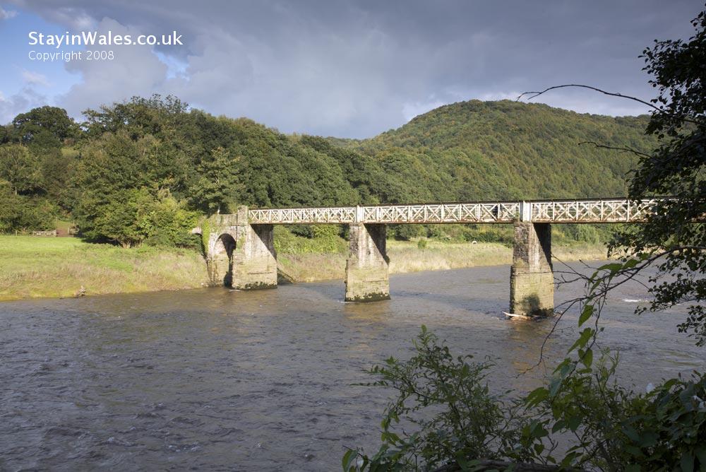 Wireworks branch bridge at Tintern