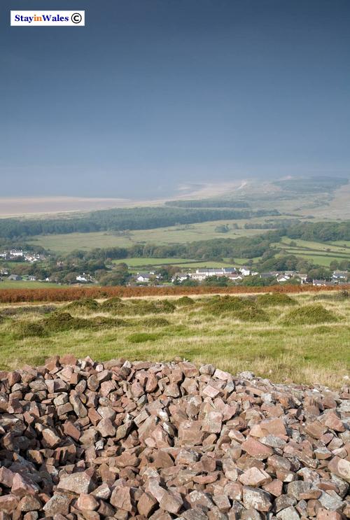 Great Cairn, Llanmadoc Hill