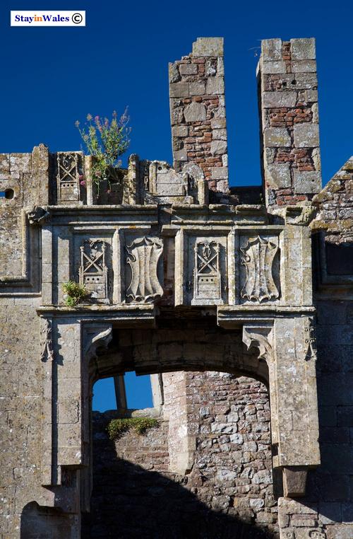 Carved badges and shiled at Raglan Castle