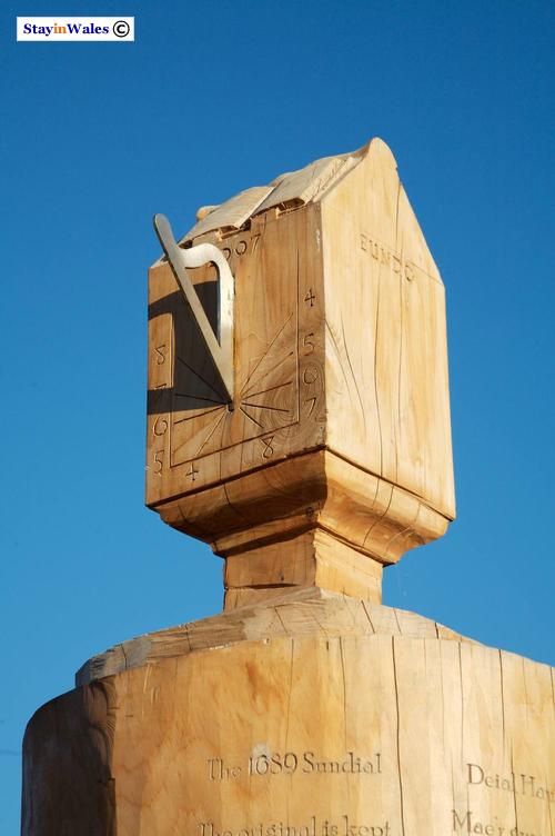 Replica of the Trellech Sundial