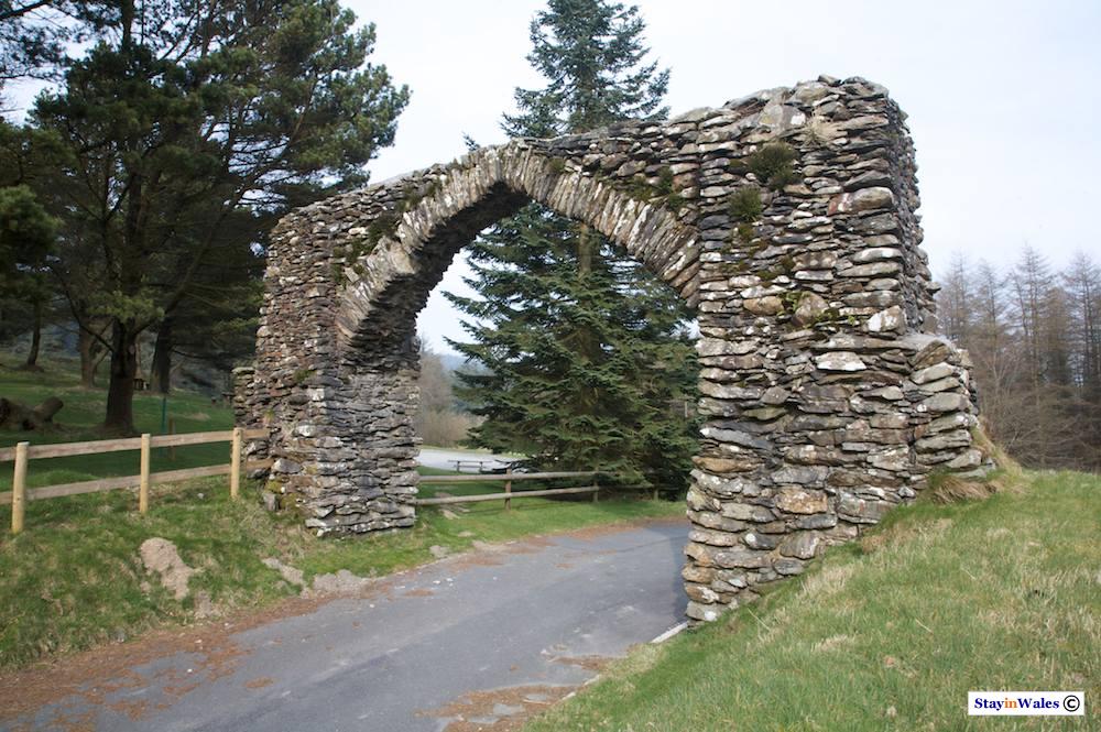 Arch on the Devil's Bridge Elan Valley road