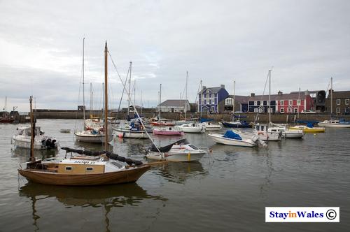Aberaeron harbour and Pen Cei