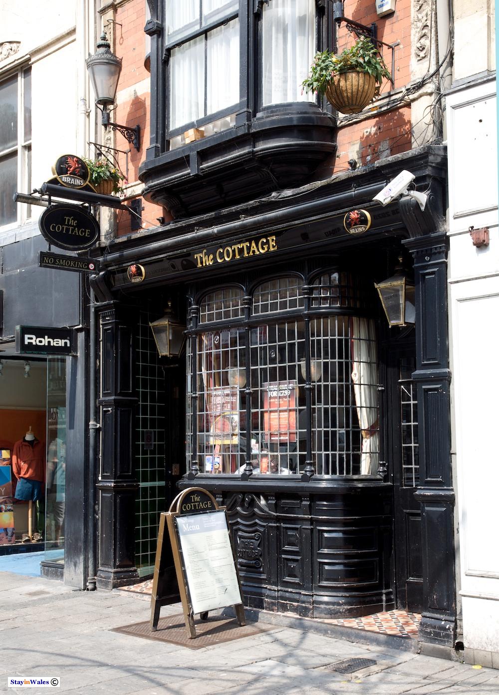 Cardiff Cottage pub on St Mary Street