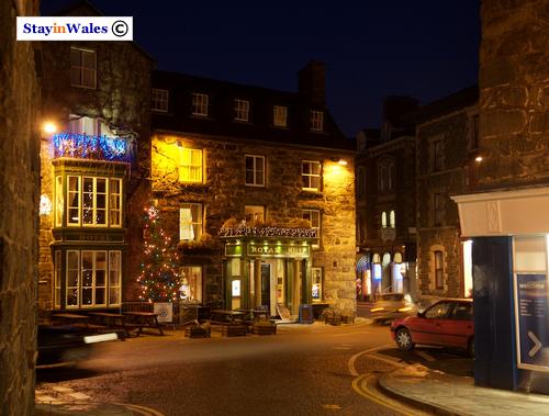 Royal Ship Hotel at Dolgellau