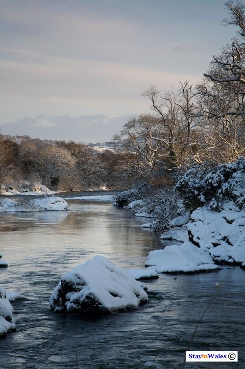 River Wye in snow