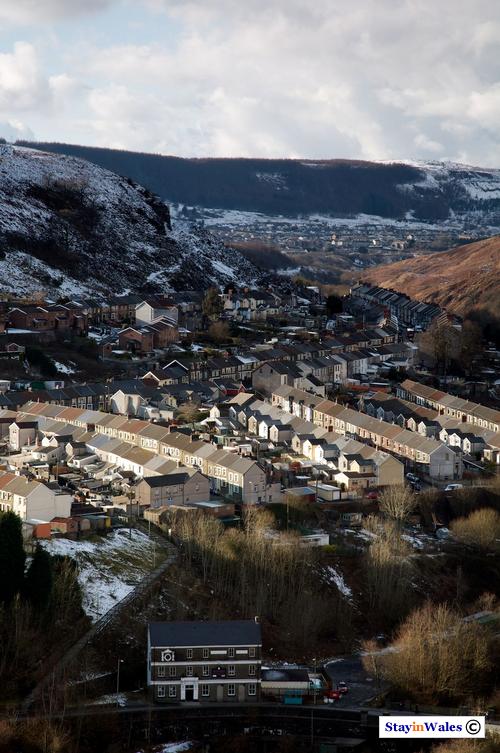Ferndale seen from Cefn Gwyngul