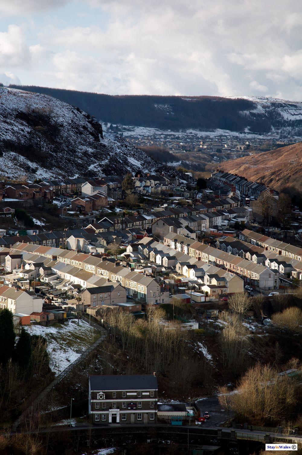Ferndale seen from Cefn Gwyngul