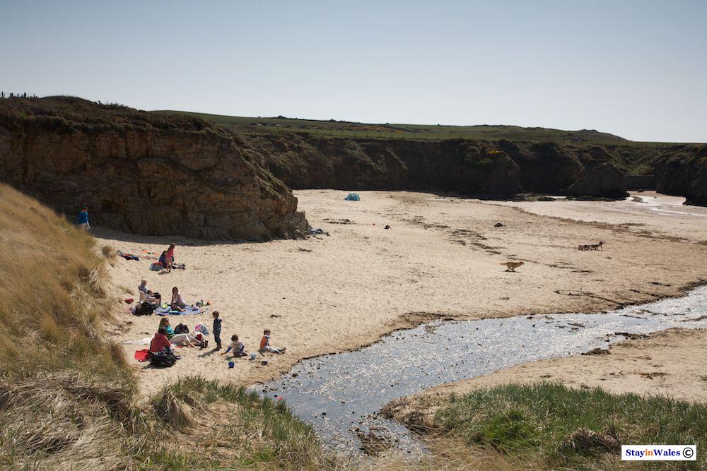 Porth Trecastell Beach