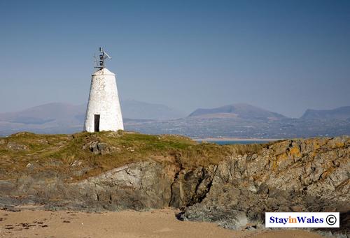 Llanddwyn Island Twr Bach Lighthouse