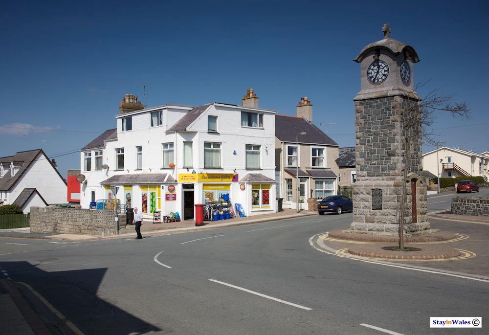 Rhosneigr war memorial clock tower