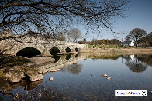 Pen Llyn Bridge at Cwm-y-Glo