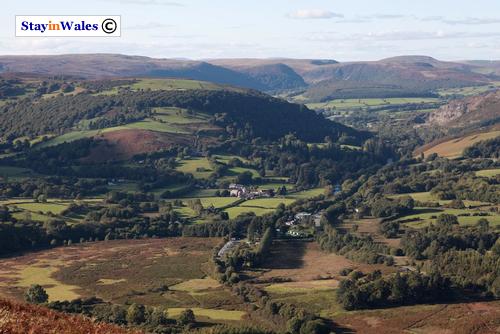 Trembyd view of Doldowlod and Llanwrthyl