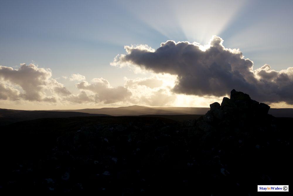 Drygarn Fawr seen from Y Gamriw
