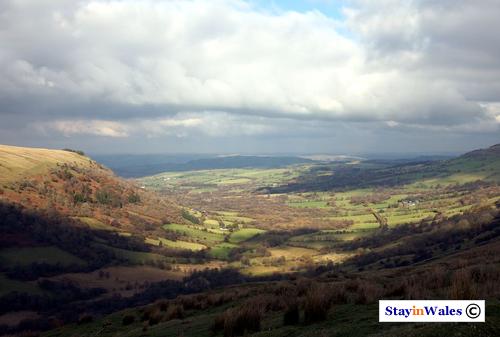 Usk Valley, Hoel Senni