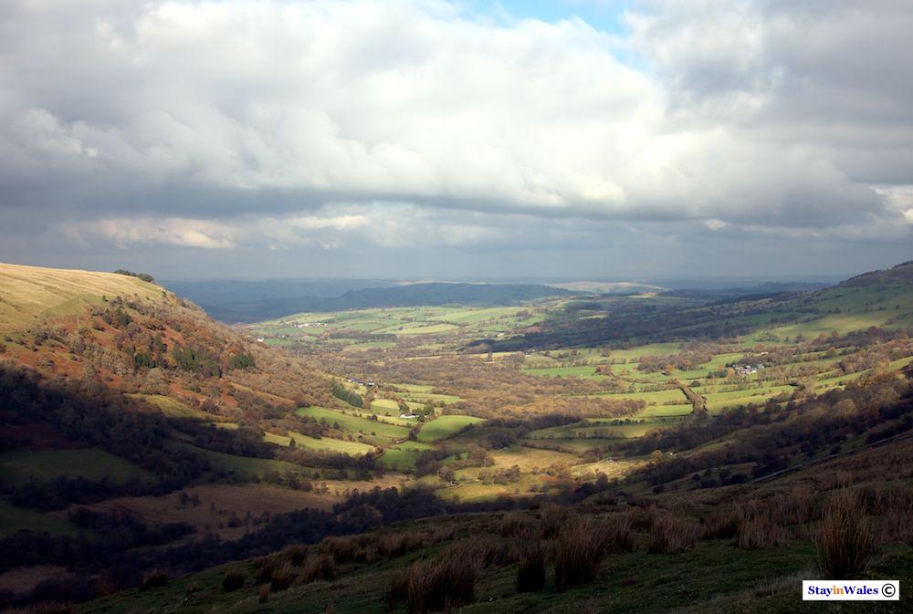 Usk Valley, Hoel Senni