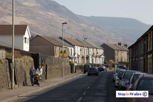 Ynyswen, a Rhondda village