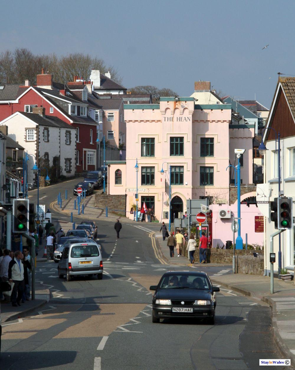 Saundersfoot town centre