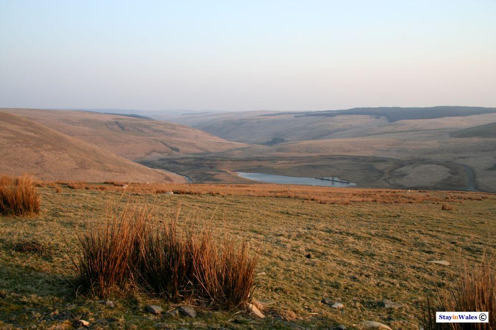 Cwm Camddwr
