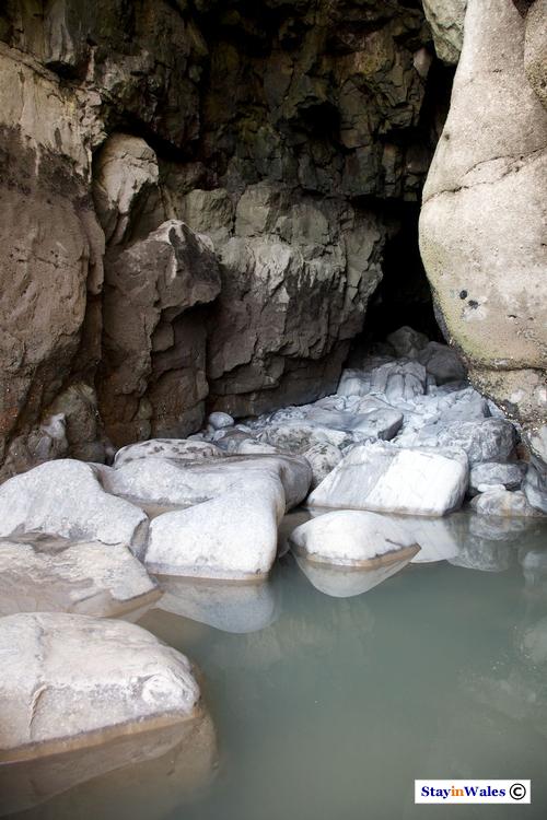 Gilman point sea cave
