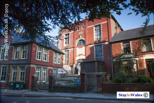 Celynen Workmen's Hall, Newbridge