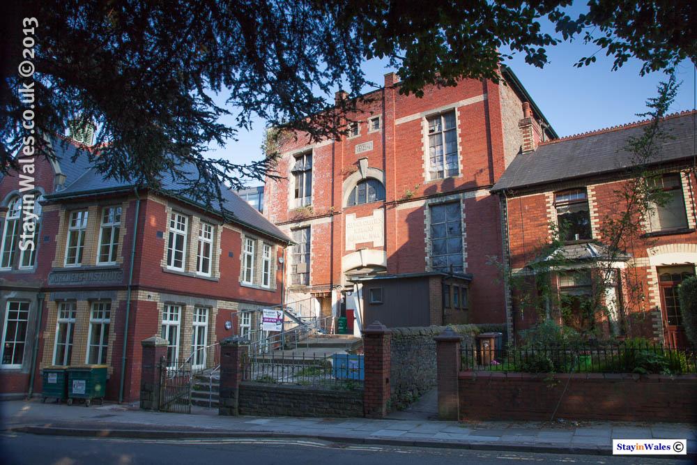 Celynen Workmen's Hall, Newbridge