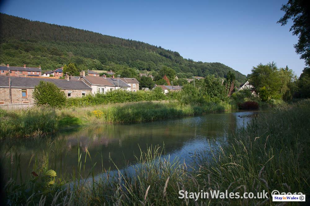 Monmouthshire Canal at Pontywaun