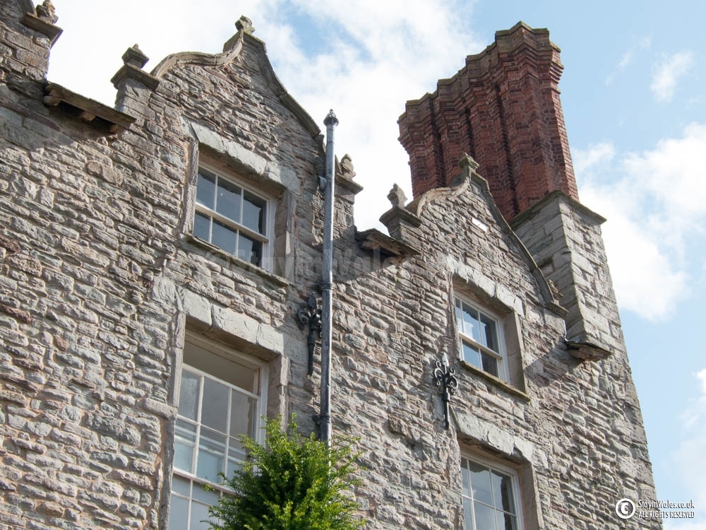 Hay Castle Mansion