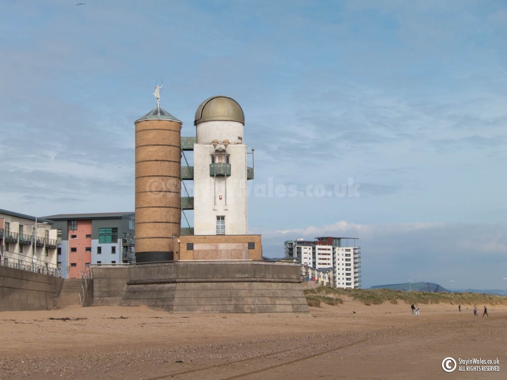Marina Towers Observatory