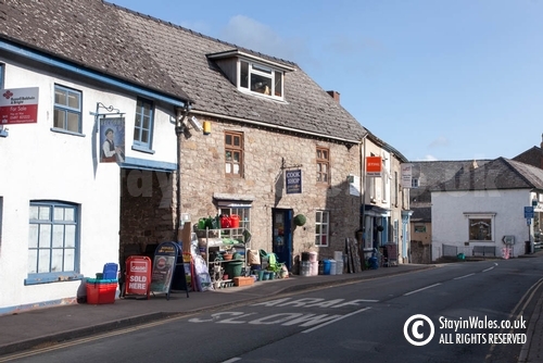 Jones Hardware shop in Hay