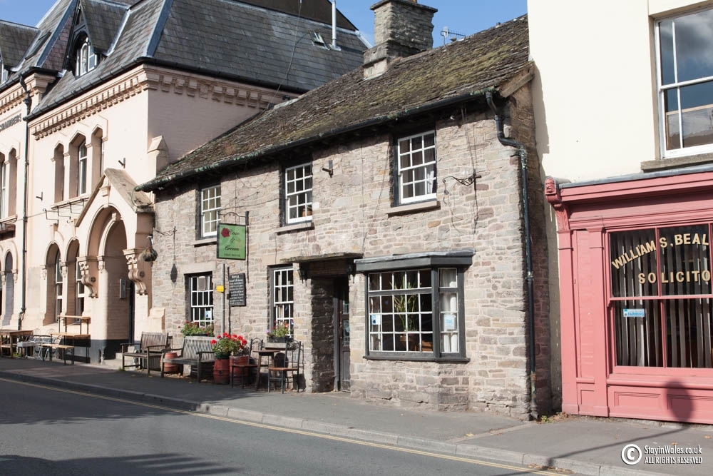 Rose and Crown ta Hay