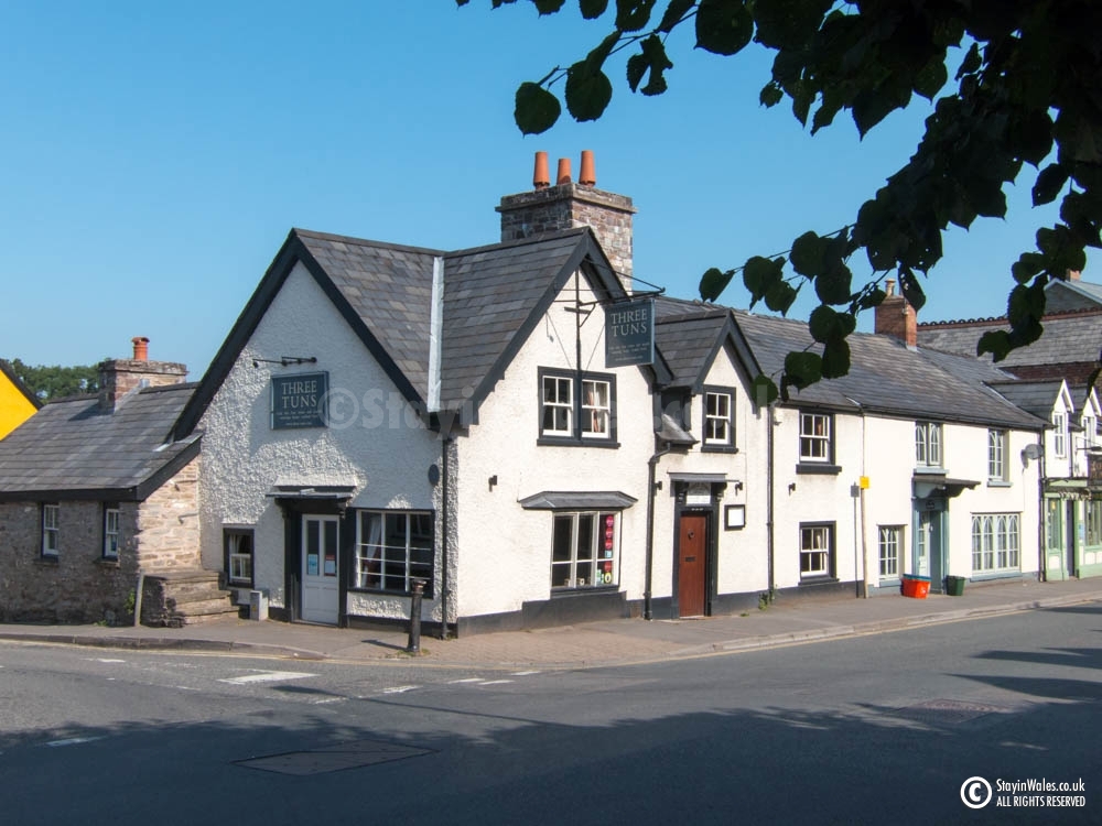 Three Tuns at Hay