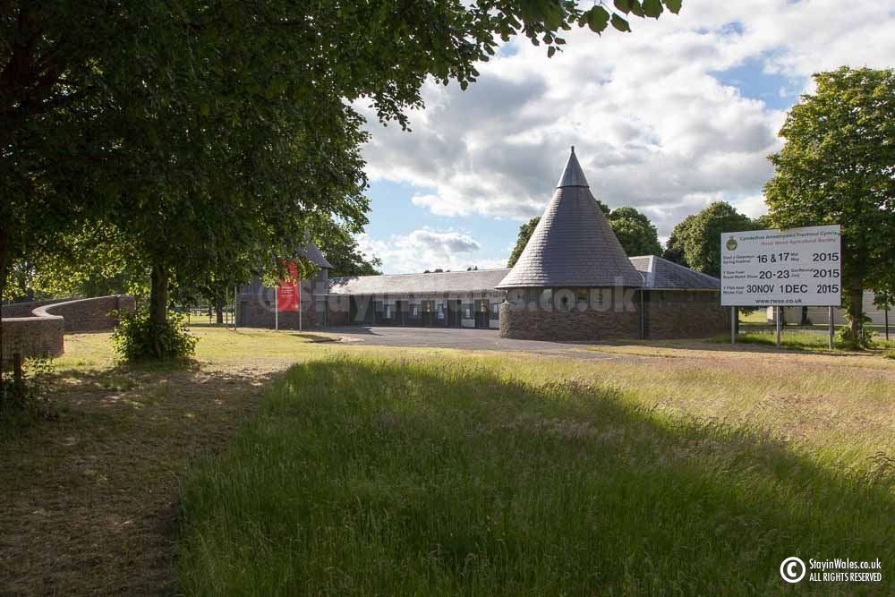 Royal Welsh Showground Entrance