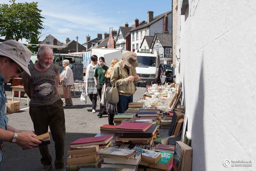 Hay Antiques Fair
